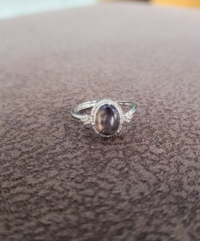 Iolite ring