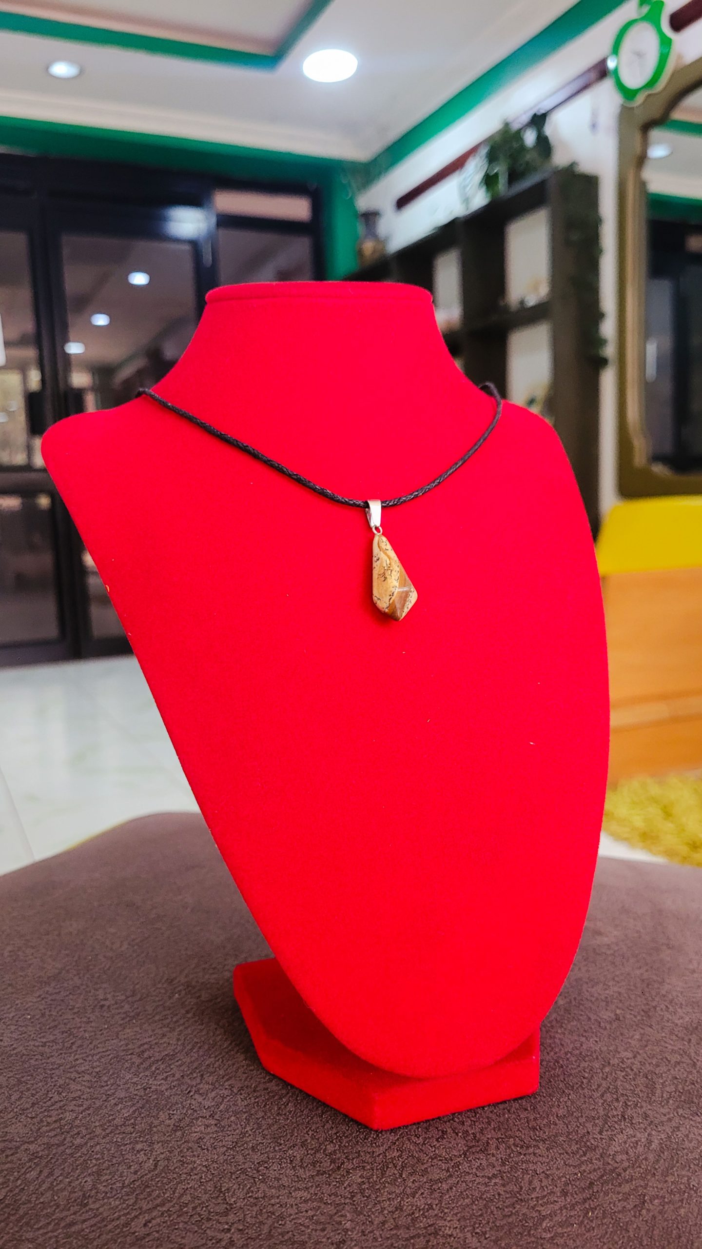 Picture jasper diamond shape